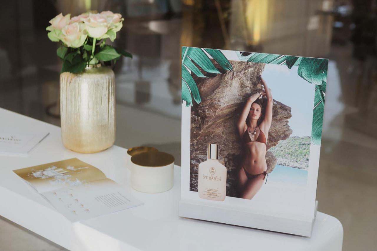Vrissiana Boutique מלון 4*
